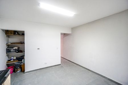 Casa à venda com 120m², 4 quartos e 2 vagas Casa à venda com 120m², 4 quartos e 2 vagasCozinha