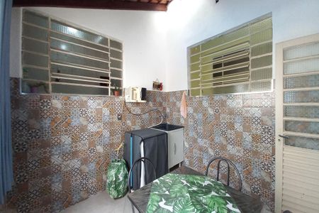 Apartamento à venda com 85m², 3 quartos e sem vagaÁrea de Serviço