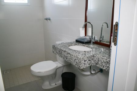 Apartamento para alugar com 117m², 3 quartos e 2 vagasBanheiro da Suíte 1