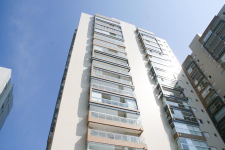 Apartamento para alugar com 117m², 3 quartos e 2 vagasFachada