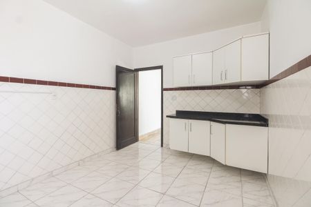 Apartamento para alugar com 80m², 2 quartos e sem vagaCozinha 