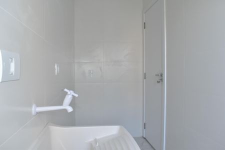 Casa de condomínio para alugar com 200m², 3 quartos e 3 vagas Casa de condomínio para alugar com 200m², 3 quartos e 3 vagasÁrea de Serviço