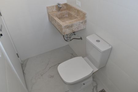 Casa de condomínio para alugar com 200m², 3 quartos e 3 vagas Casa de condomínio para alugar com 200m², 3 quartos e 3 vagasBanheiro da Suíte 3