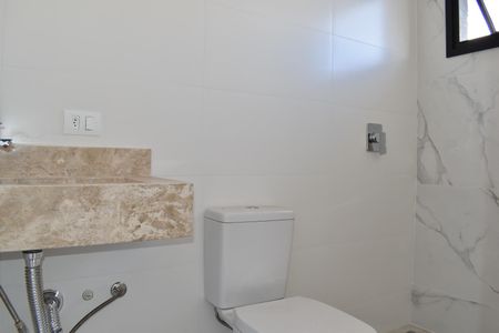 Casa de condomínio para alugar com 200m², 3 quartos e 3 vagas Casa de condomínio para alugar com 200m², 3 quartos e 3 vagasBanheiro da Suíte 3