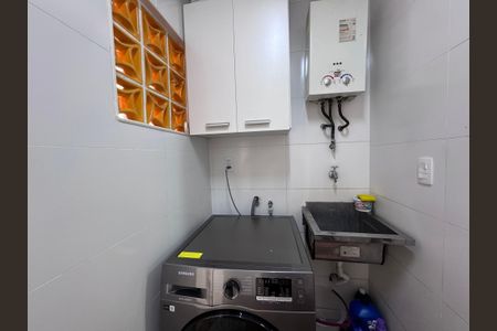 Casa de condomínio à venda com 140m², 3 quartos e 2 vagasÁrea de Serviço