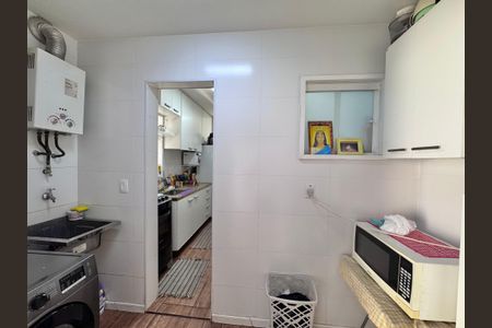 Casa de condomínio à venda com 140m², 3 quartos e 2 vagasÁrea de Serviço