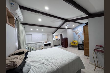 Casa de condomínio à venda com 140m², 3 quartos e 2 vagasSuíte Master