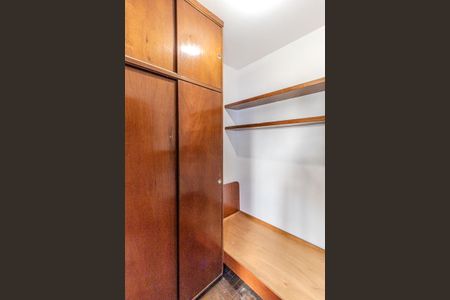 Apartamento à venda com 260m², 4 quartos e 3 vagasQuarto de Serviço 2