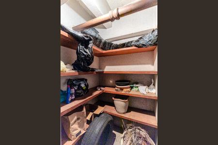 Apartamento à venda com 260m², 4 quartos e 3 vagasDepósito