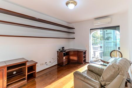 Apartamento à venda com 260m², 4 quartos e 3 vagasQuarto 1