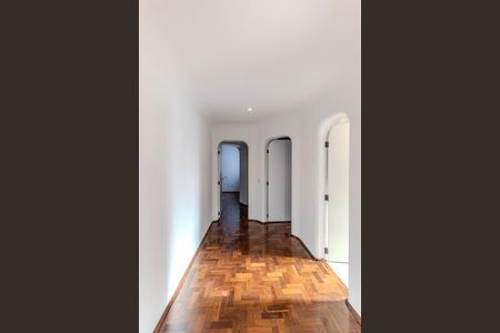 Apartamento à venda com 260m², 4 quartos e 3 vagasCorredor
