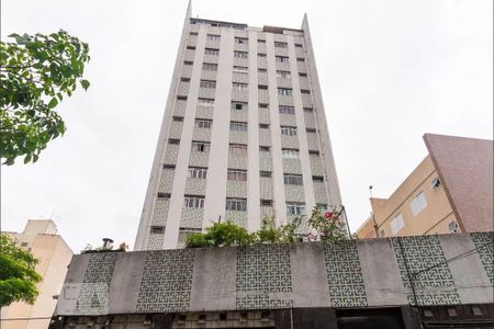 Apartamento para alugar com 34m², 1 quarto e 1 vaga Apartamento para alugar com 34m², 1 quarto e 1 vagaFachada