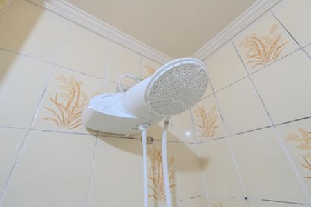 Banheiro de kitnet/studio para alugar com 1 quarto, 33m² em Bela Vista, São Paulo