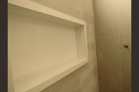 Casa à venda com 145m², 3 quartos e 4 vagasBanheiro