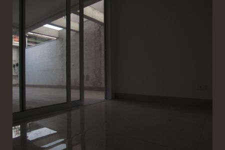 Casa à venda com 145m², 3 quartos e 4 vagasSala