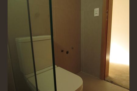 Casa à venda com 145m², 3 quartos e 4 vagasBanheiro