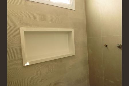 Casa à venda com 145m², 3 quartos e 4 vagasBanheiro