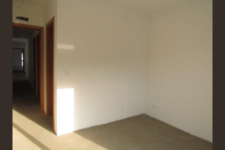 Casa à venda com 145m², 3 quartos e 4 vagasSuíte 2