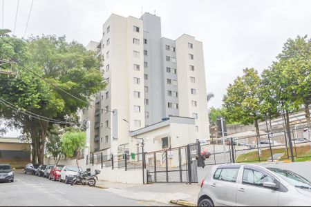 Apartamento à venda com 70m², 3 quartos e 1 vaga Apartamento à venda com 70m², 3 quartos e 1 vagaFachada