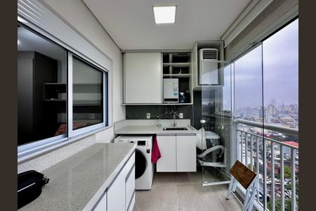 Apartamento à venda com 53m², 2 quartos e 1 vaga Apartamento à venda com 53m², 2 quartos e 1 vagaÁrea de Serviço