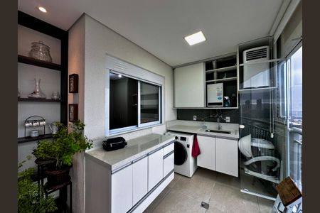 Apartamento à venda com 53m², 2 quartos e 1 vaga Apartamento à venda com 53m², 2 quartos e 1 vagaÁrea de Serviço