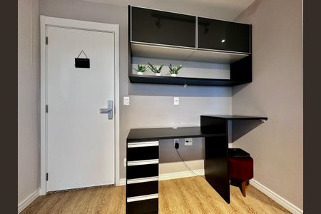 Apartamento à venda com 53m², 2 quartos e 1 vaga Apartamento à venda com 53m², 2 quartos e 1 vagaSala