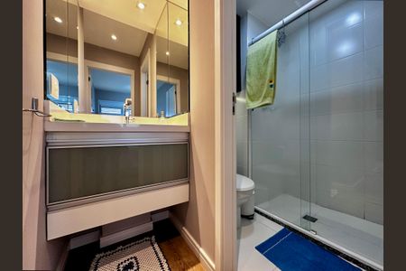 Apartamento à venda com 53m², 2 quartos e 1 vaga Apartamento à venda com 53m², 2 quartos e 1 vagaBanheiro