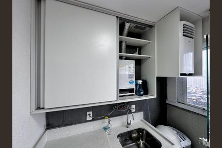 Apartamento à venda com 53m², 2 quartos e 1 vaga Apartamento à venda com 53m², 2 quartos e 1 vagaÁrea de Serviço