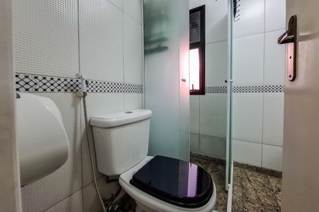 Apartamento à venda com 144m², 2 quartos e 2 vagas Apartamento à venda com 144m², 2 quartos e 2 vagasBanheiro