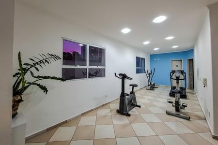 Apartamento à venda com 144m², 2 quartos e 2 vagas Apartamento à venda com 144m², 2 quartos e 2 vagasÁrea comum - Academia