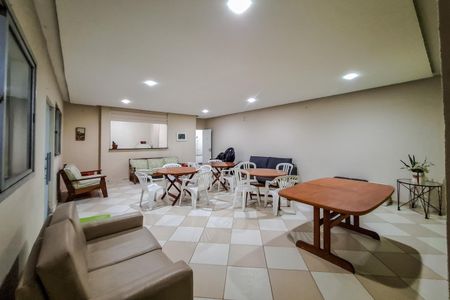 Apartamento à venda com 144m², 2 quartos e 2 vagas Apartamento à venda com 144m², 2 quartos e 2 vagasÁrea comum - Salão de festas