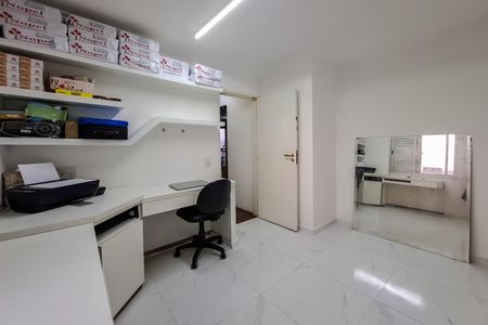 Apartamento à venda com 144m², 2 quartos e 2 vagas Apartamento à venda com 144m², 2 quartos e 2 vagasQuarto 1