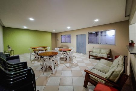 Apartamento à venda com 144m², 2 quartos e 2 vagas Apartamento à venda com 144m², 2 quartos e 2 vagasÁrea comum - Salão de festas