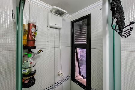 Apartamento à venda com 144m², 2 quartos e 2 vagas Apartamento à venda com 144m², 2 quartos e 2 vagasBanheiro