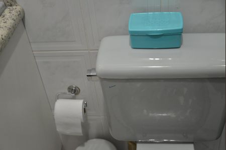 Casa à venda com 267m², 4 quartos e 4 vagasBanheiro Social