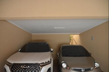 Casa à venda com 267m², 4 quartos e 4 vagasGaragem