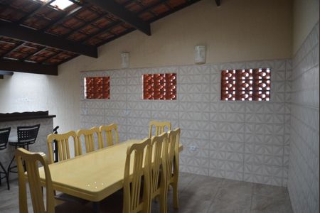 Casa à venda com 267m², 4 quartos e 4 vagasEspaço Gourmet