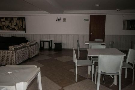 Apartamento para alugar com 70m², 2 quartos e 1 vaga Apartamento para alugar com 70m², 2 quartos e 1 vagaÁrea comum - Salão de festas