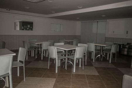 Apartamento para alugar com 70m², 2 quartos e 1 vaga Apartamento para alugar com 70m², 2 quartos e 1 vagaÁrea comum - Salão de festas