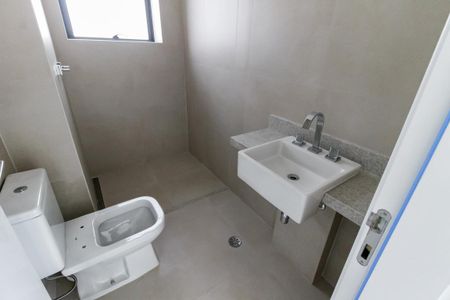 Apartamento à venda com 325m², 4 quartos e 4 vagasBanheiro da Suíte 1