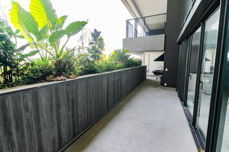 Apartamento à venda com 325m², 4 quartos e 4 vagasVaranda da Sala