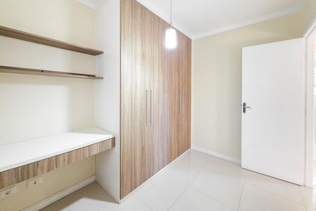 Apartamento para alugar com 69m², 3 quartos e 1 vaga Apartamento para alugar com 69m², 3 quartos e 1 vagaQuarto