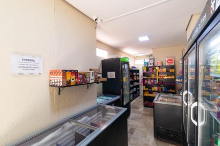 Apartamento à venda com 60m², 3 quartos e 1 vagaÁrea Comum - Mini Mercado