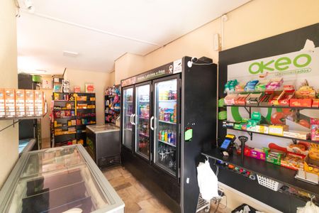 Apartamento à venda com 60m², 3 quartos e 1 vagaÁrea Comum - Mini Mercado