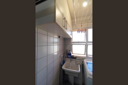 Apartamento à venda com 60m², 3 quartos e 1 vagaÁrea de Serviço