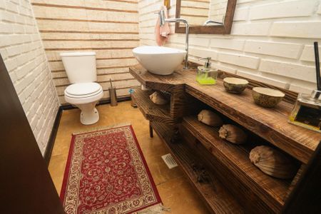 Casa à venda com 500m², 5 quartos e 2 vagasLavabo