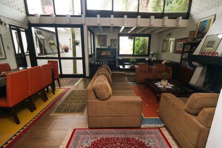 Casa à venda com 500m², 5 quartos e 2 vagasSala