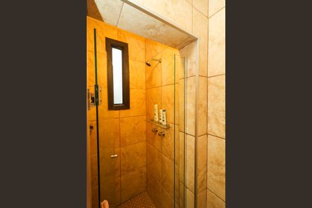 Casa à venda com 500m², 5 quartos e 2 vagasBanheiro 1