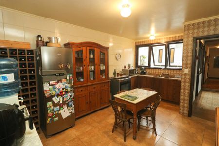 Casa à venda com 500m², 5 quartos e 2 vagasCozinha