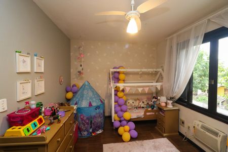 Casa à venda com 500m², 5 quartos e 2 vagasQuarto 1